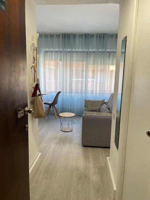 Oasis Plus Sevilla Exterior foto